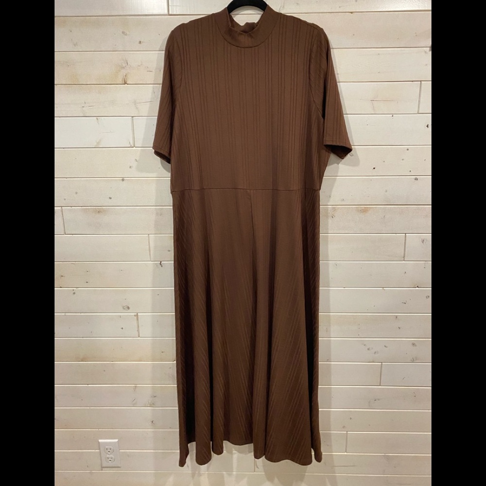 Addition Elle chocolate mock neck maxi